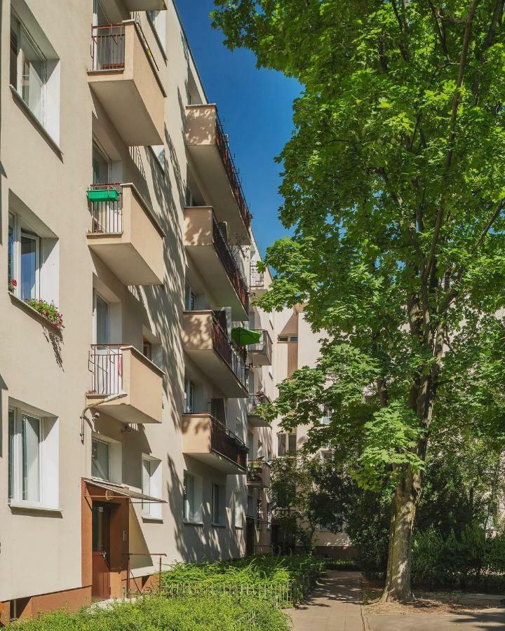 Ferienwohnung Mieszkanko Na Stawki Netflix Warschau Exterior foto