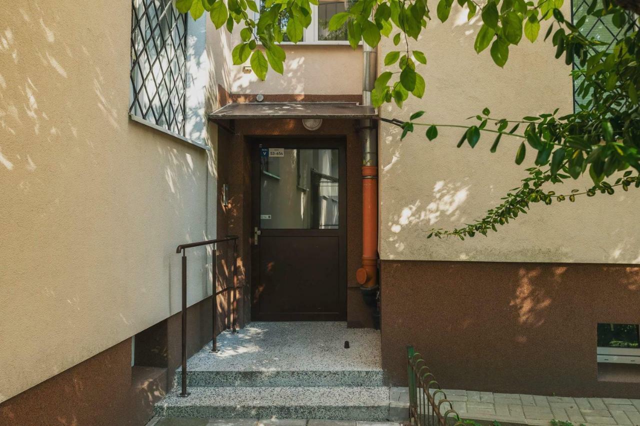 Ferienwohnung Mieszkanko Na Stawki Netflix Warschau Exterior foto